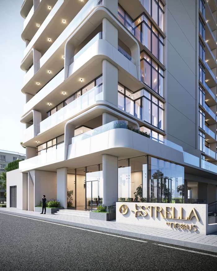 Estrella entrance driveway
